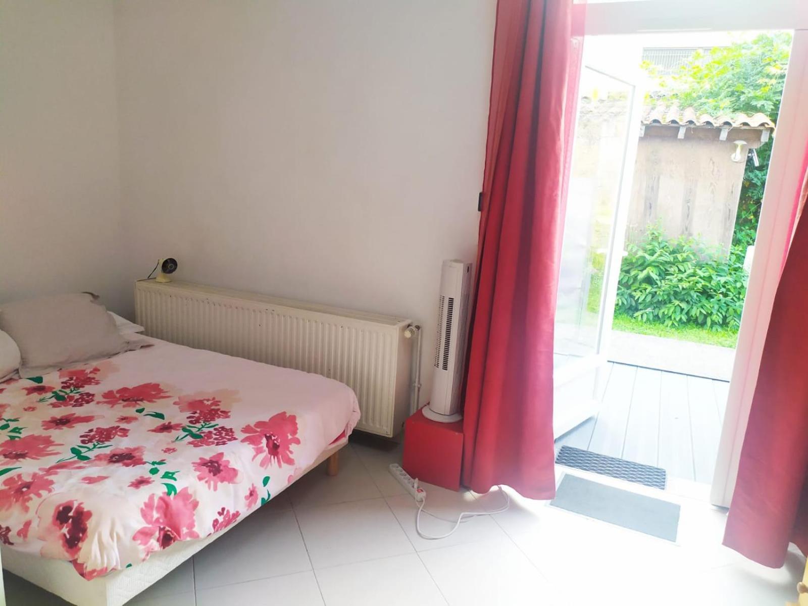 Les Bains Douches Périgueux Exterior foto